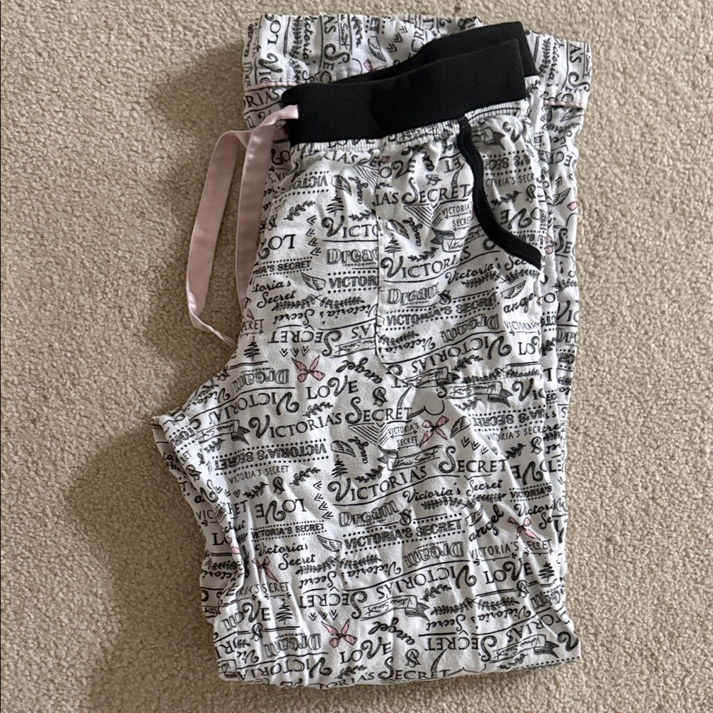 Victoria's Secret pajamas size small